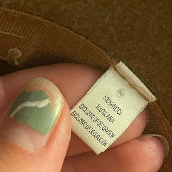 Hat - Picture 5 of 5